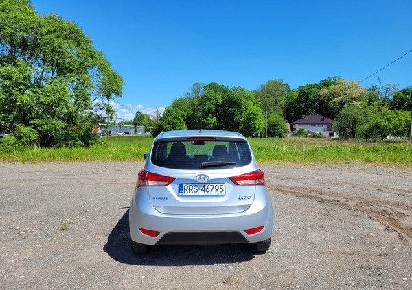 Hyundai ix20 cena 20900 przebieg: 220000, rok produkcji 2011 z Bieżuń małe 211